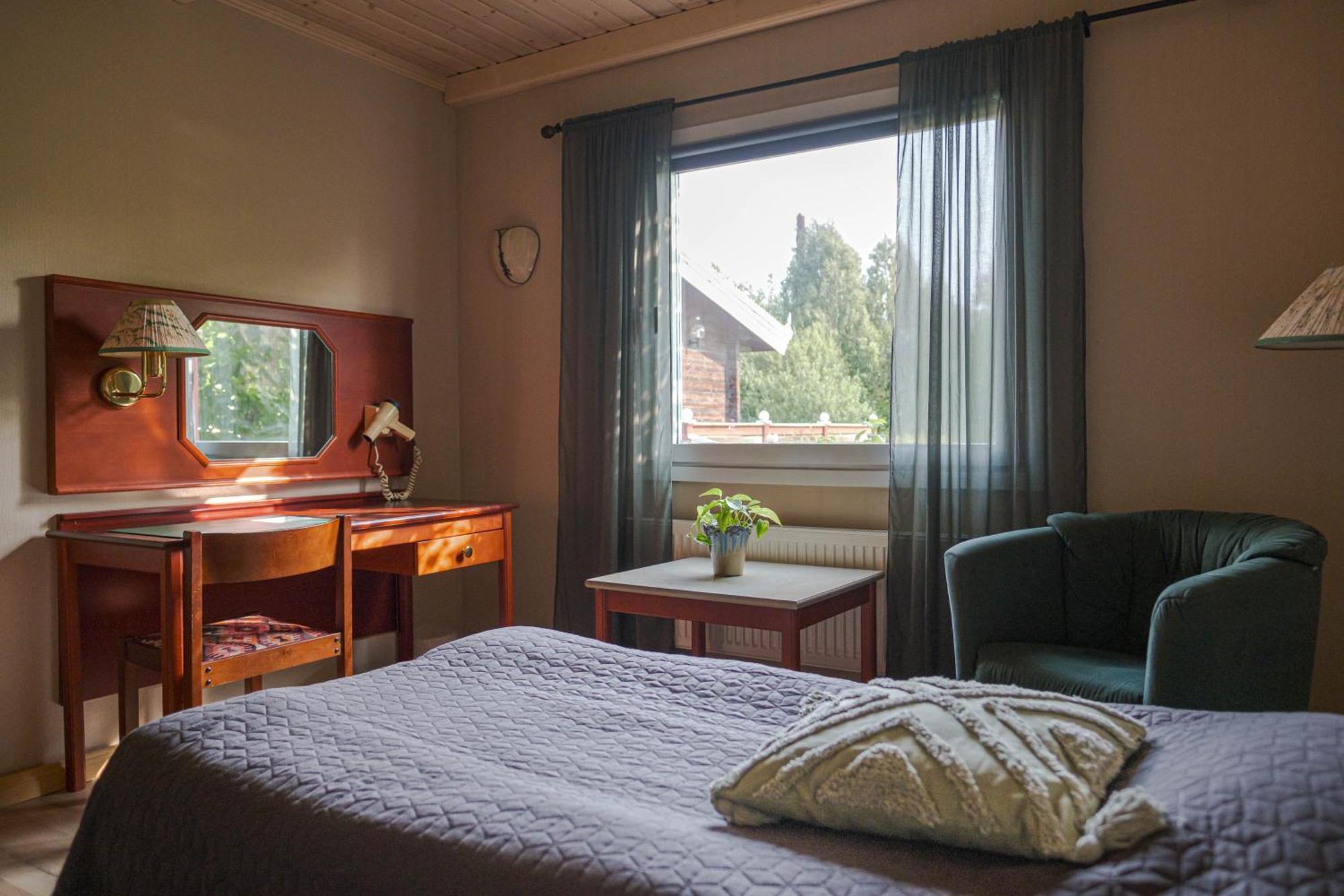 Jaemtkrogen Hotell Bräcke Стая снимка