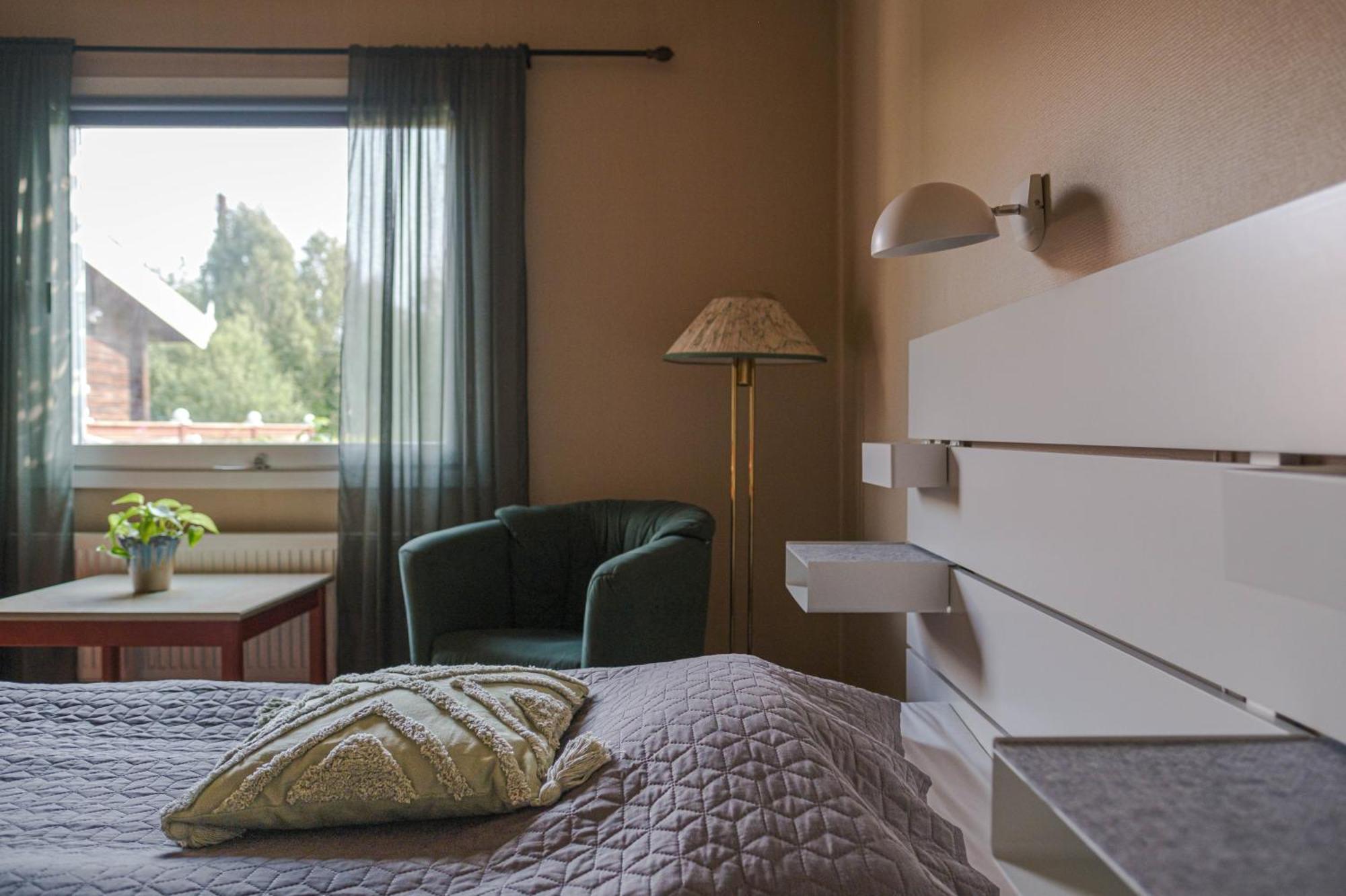 Jaemtkrogen Hotell Bräcke Стая снимка